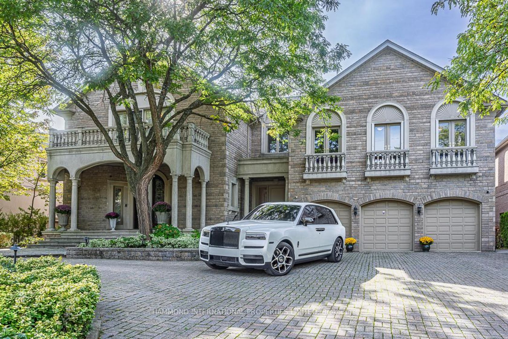 32 Arjay Crescent, York Mills, Toronto 