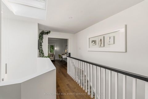 Photo 19 at 7 Bowman Street, South St. James Town, Toronto