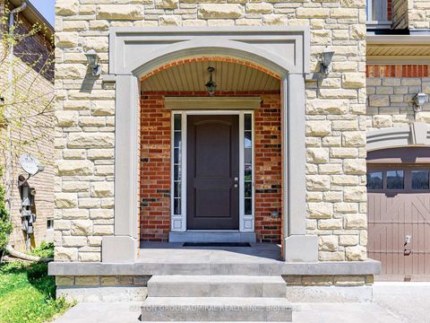 Photo 2 at 85 Coral Acres Drive, Patterson, Vaughan
