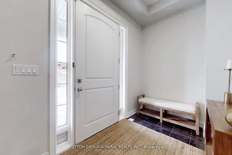 Photo 3 at 85 Coral Acres Drive, Patterson, Vaughan