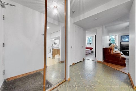 Photo 6 at 201 - 2460 Eglinton Avenue E, Eglinton East, Toronto