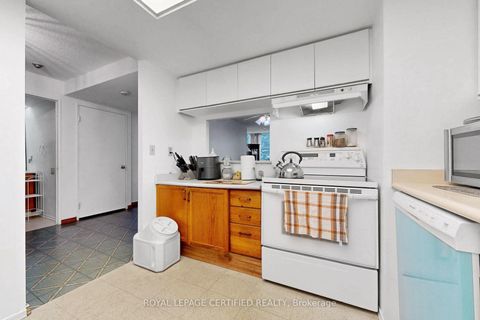 Photo 14 at 201 - 2460 Eglinton Avenue E, Eglinton East, Toronto