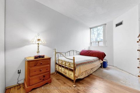 Photo 15 at 201 - 2460 Eglinton Avenue E, Eglinton East, Toronto