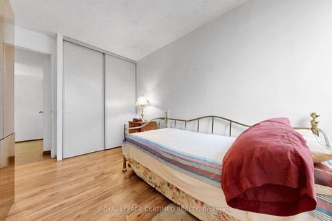 Photo 17 at 201 - 2460 Eglinton Avenue E, Eglinton East, Toronto