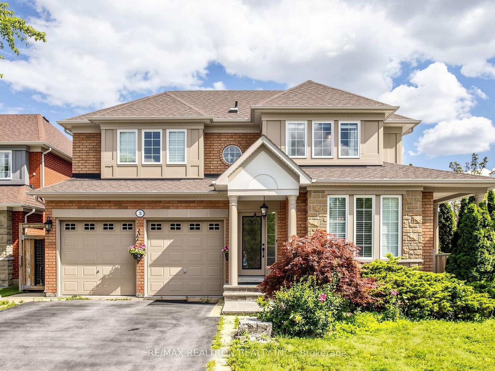3 Lisa Brown Court, Jefferson, Richmond Hill photo number 2