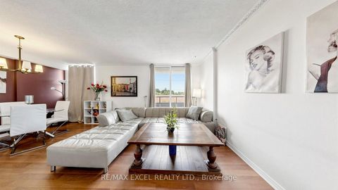 Photo 12 at 401 - 1881 Jane Street, Rustic, Toronto