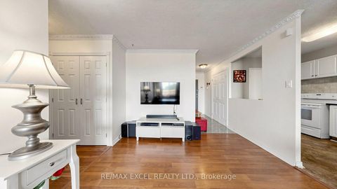 Photo 17 at 401 - 1881 Jane Street, Rustic, Toronto