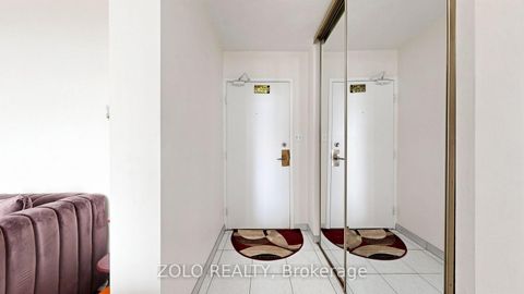 Photo 29 at 915 - 20 Edgecliff Golfway, Flemingdon Park, Toronto