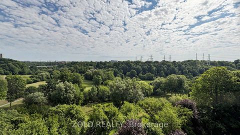 Photo 31 at 915 - 20 Edgecliff Golfway, Flemingdon Park, Toronto