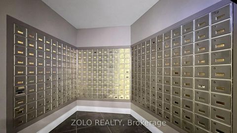 Photo 34 at 915 - 20 Edgecliff Golfway, Flemingdon Park, Toronto