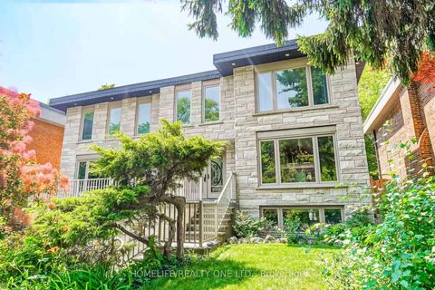 Photo 1 at 31 Bearwood Drive, Humber Valley, Toronto