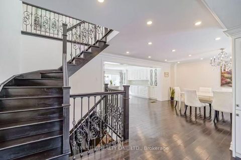 Photo 15 at 31 Bearwood Drive, Humber Valley, Toronto