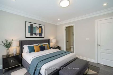 Photo 18 at 31 Bearwood Drive, Humber Valley, Toronto