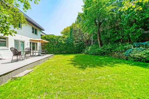 Photo 35 at 31 Bearwood Drive, Humber Valley, Toronto