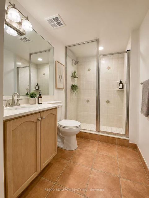 Photo 6 at 1019 - 80 Harrison Garden Boulevard, Willowdale East, Toronto
