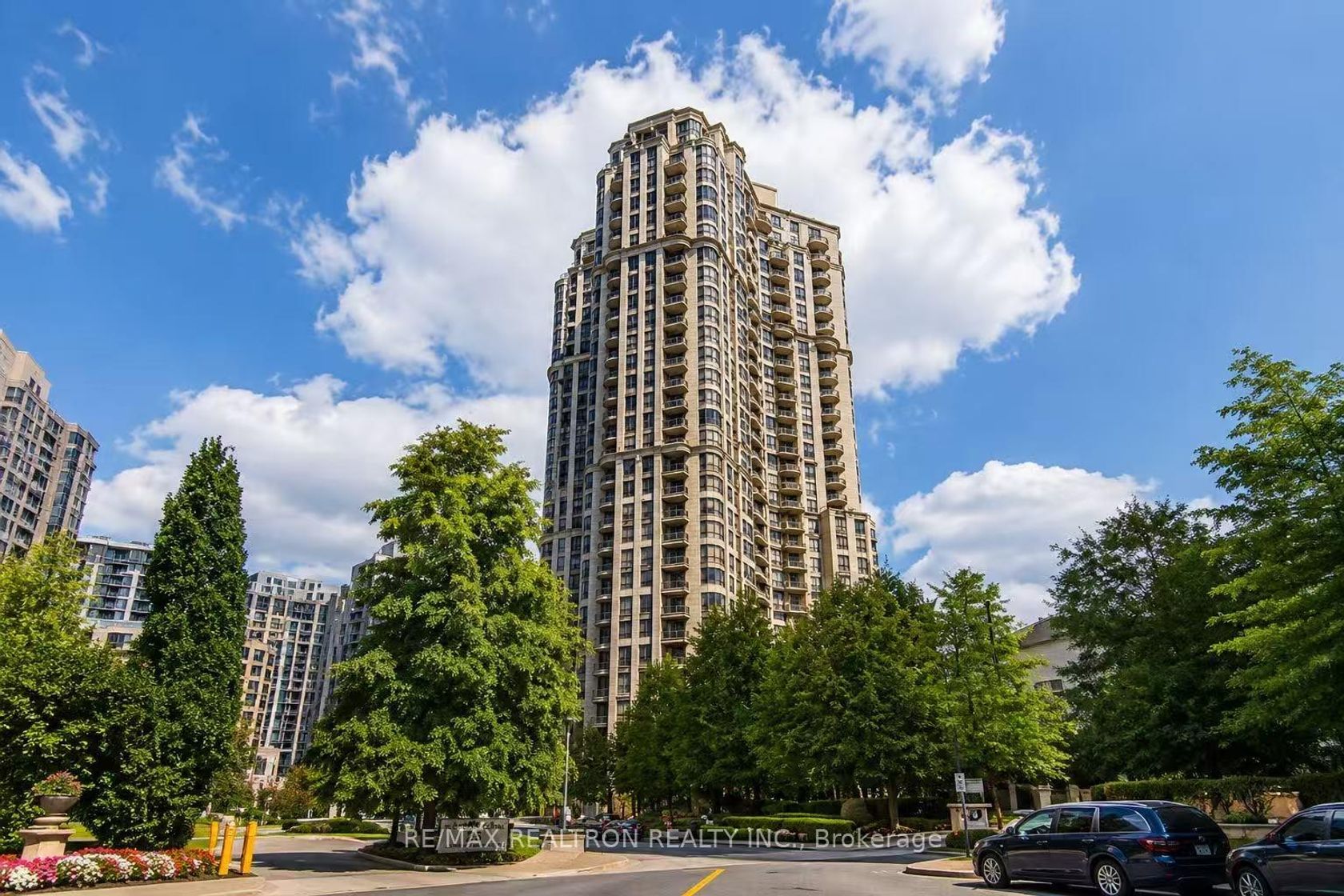 1019 - 80 Harrison Garden Boulevard, Willowdale East, Toronto photo number 2