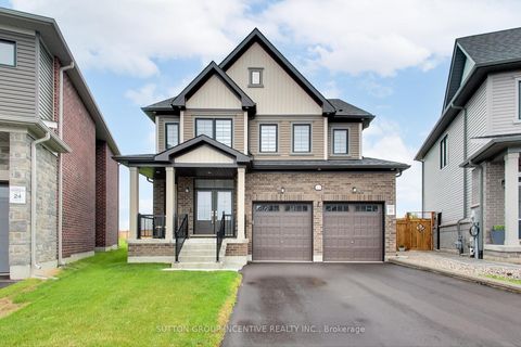 Photo 0 at 13 Abbey Crescent, Rural Barrie Southeast, Barrie