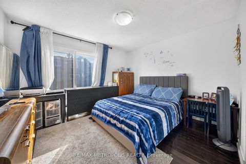 Photo 6 at 16 Stanbridge Court, Malvern, Toronto