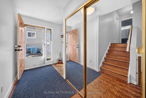 Photo 12 at 16 Stanbridge Court, Malvern, Toronto
