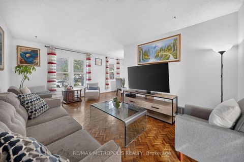 Photo 13 at 16 Stanbridge Court, Malvern, Toronto