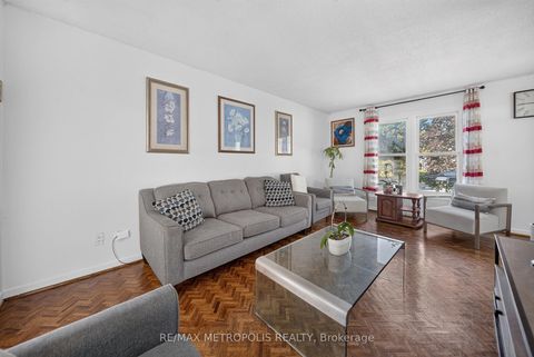 Photo 14 at 16 Stanbridge Court, Malvern, Toronto