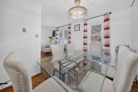 Photo 20 at 16 Stanbridge Court, Malvern, Toronto