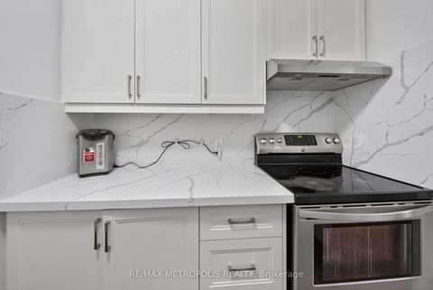Photo 28 at 16 Stanbridge Court, Malvern, Toronto