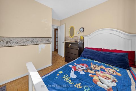 Photo 36 at 16 Stanbridge Court, Malvern, Toronto