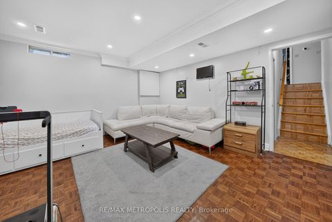 Photo 40 at 16 Stanbridge Court, Malvern, Toronto