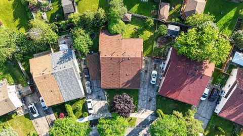 Photo 47 at 16 Stanbridge Court, Malvern, Toronto