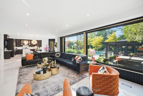 Photo 12 at 82 Westwood Lane, South Richvale, Richmond Hill