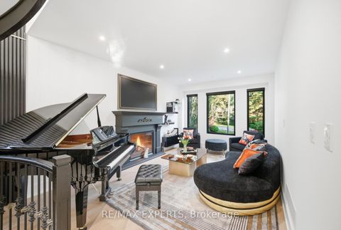Photo 18 at 82 Westwood Lane, South Richvale, Richmond Hill