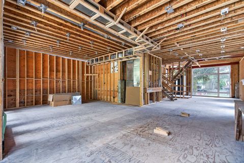 Photo 15 at 98 Ferris Road, Parkview, Toronto