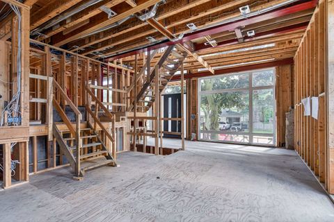Photo 16 at 98 Ferris Road, Parkview, Toronto