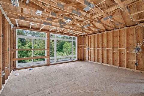 Photo 26 at 98 Ferris Road, Parkview, Toronto