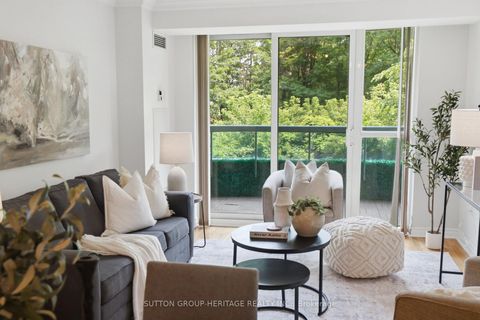 Photo 7 at 233 - 125 Omni Drive, Bendale, Toronto