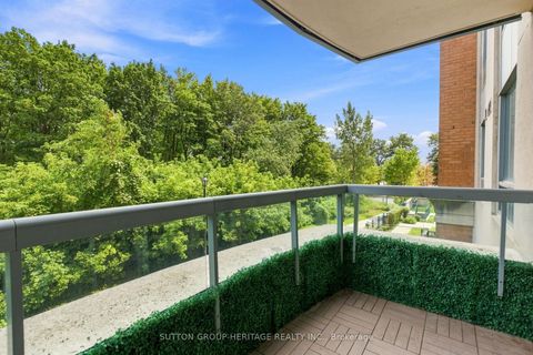 Photo 10 at 233 - 125 Omni Drive, Bendale, Toronto