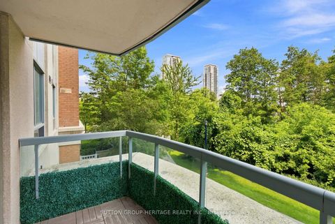 Photo 11 at 233 - 125 Omni Drive, Bendale, Toronto