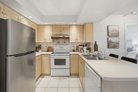 Photo 19 at 233 - 125 Omni Drive, Bendale, Toronto