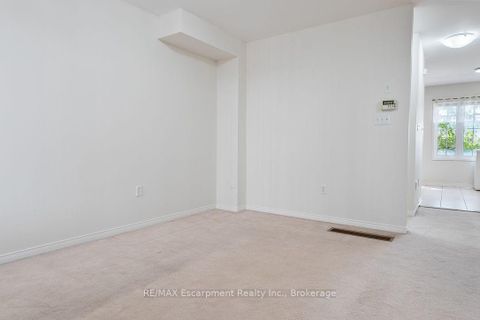 Photo 23 at 8 JIM BAIRD Mews, CFB, Toronto