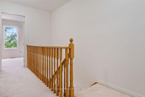 Photo 32 at 8 JIM BAIRD Mews, CFB, Toronto