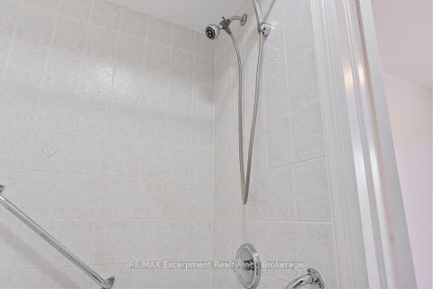 Photo 38 at 8 JIM BAIRD Mews, CFB, Toronto