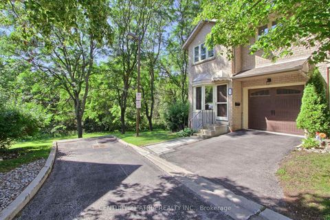 Photo 2 at 27 Anderson Place, Aurora Highlands, Aurora