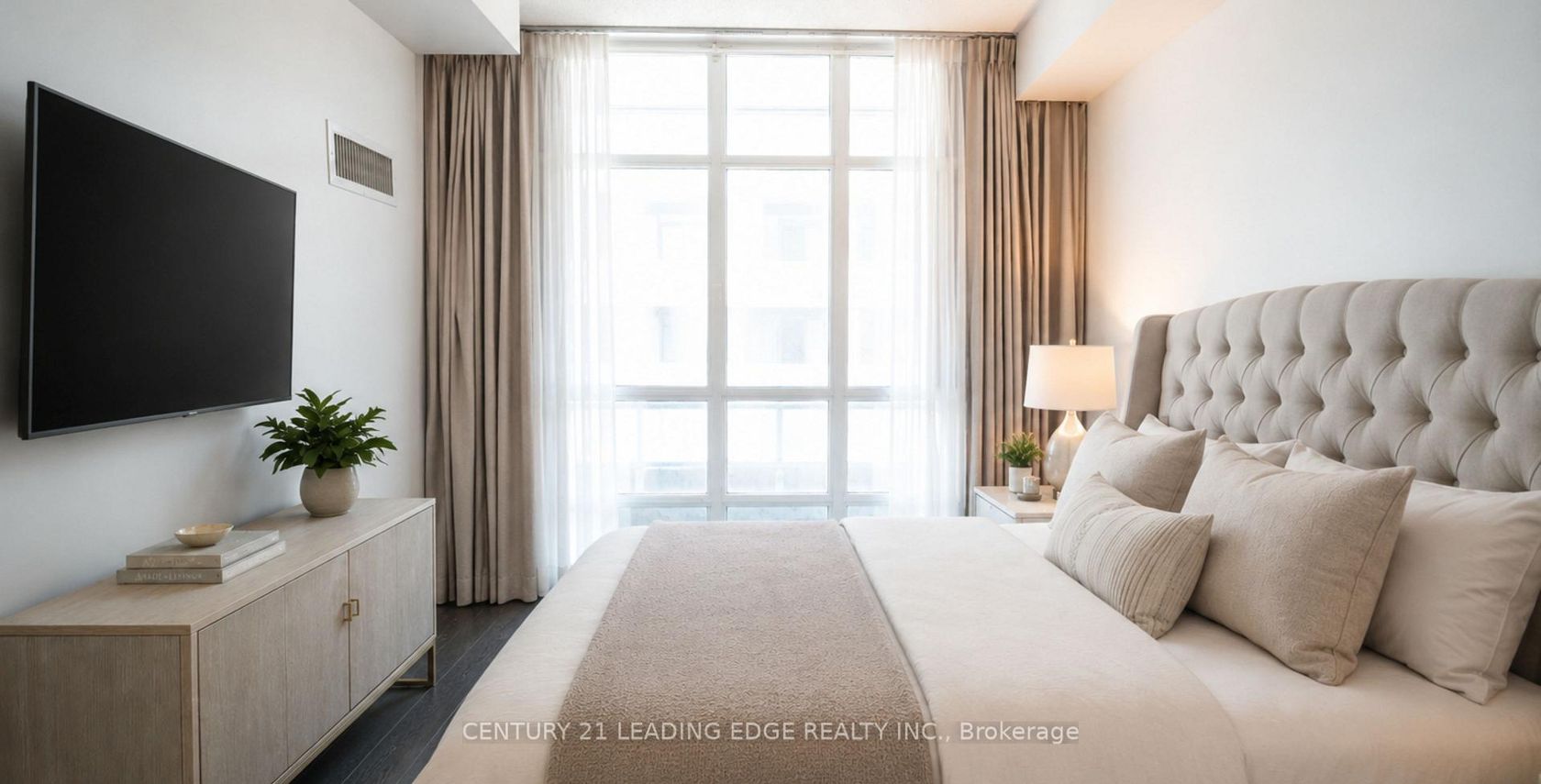 517 - 15 BRUYERES Mews, Waterfront Communities C1, Toronto 