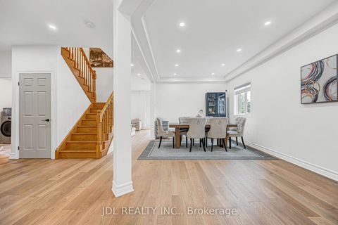 Photo 2 at 69 Summerset Drive, Ardagh, Barrie