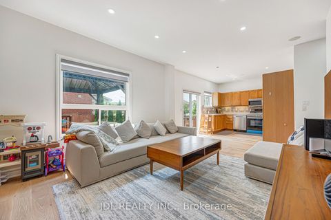 Photo 9 at 69 Summerset Drive, Ardagh, Barrie