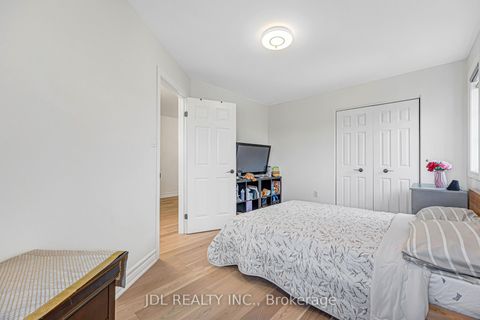 Photo 22 at 69 Summerset Drive, Ardagh, Barrie
