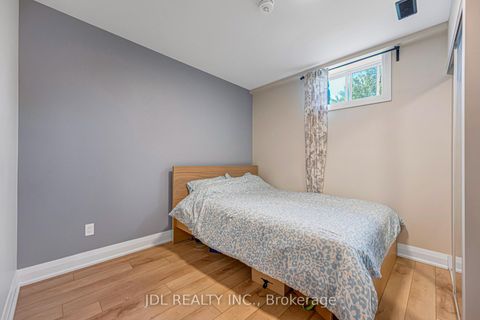 Photo 38 at 69 Summerset Drive, Ardagh, Barrie