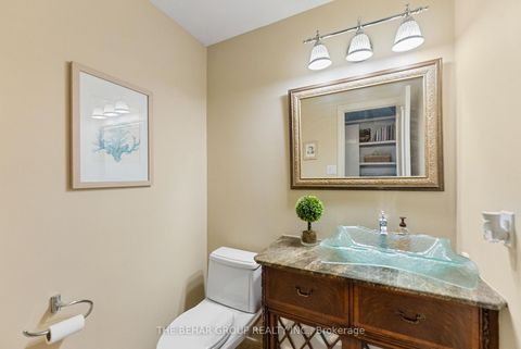 Photo 13 at 404 Easy Street, Mill Pond, Richmond Hill