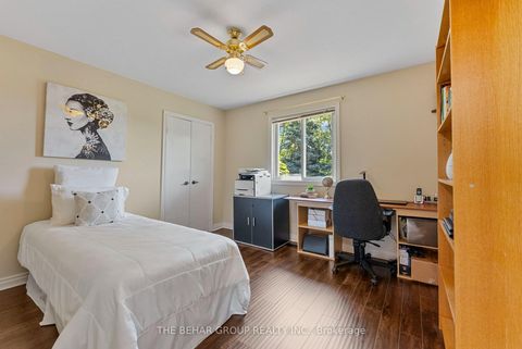 Photo 20 at 404 Easy Street, Mill Pond, Richmond Hill